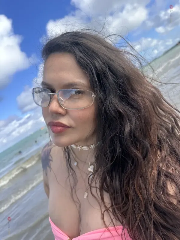 Bella latina em Málaga