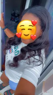 Morena latina ,complaciente juguetona – foto 4