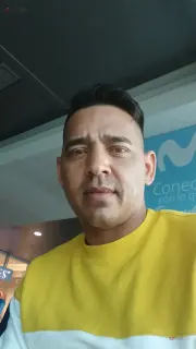 Joven apuesto respetuoso y muy higiénico. – foto 1