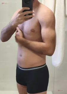 Chico latino con polla grande – foto 1