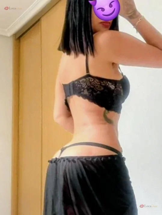 Keren colombiana recién llegada